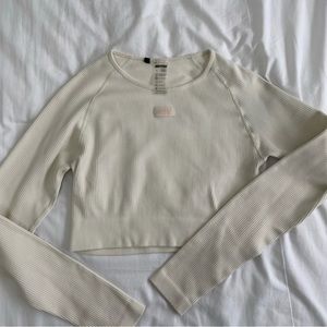 CREAM WHITE - Ribbed long sleeve crop top (Large)